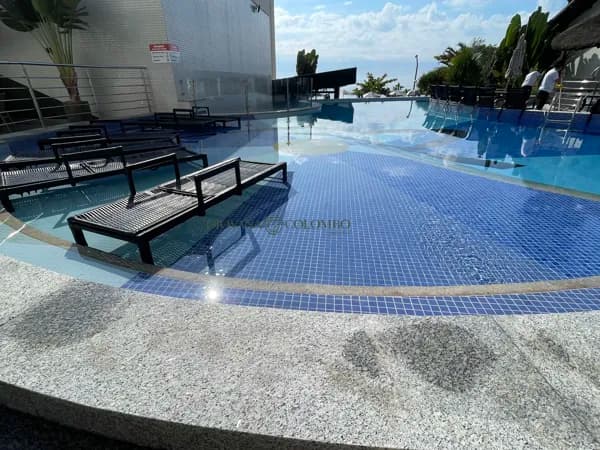 Apartamento Alto Padrão em Meia Praia, Itapema/SC