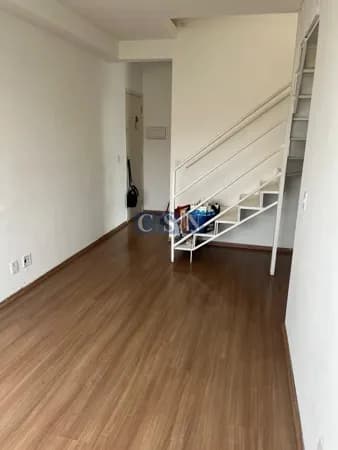 Apartamento Cobertura em Chácara Roselândia