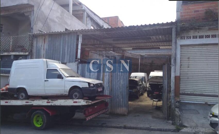Lote/Terreno em Jandira - Parque Santa Tereza
