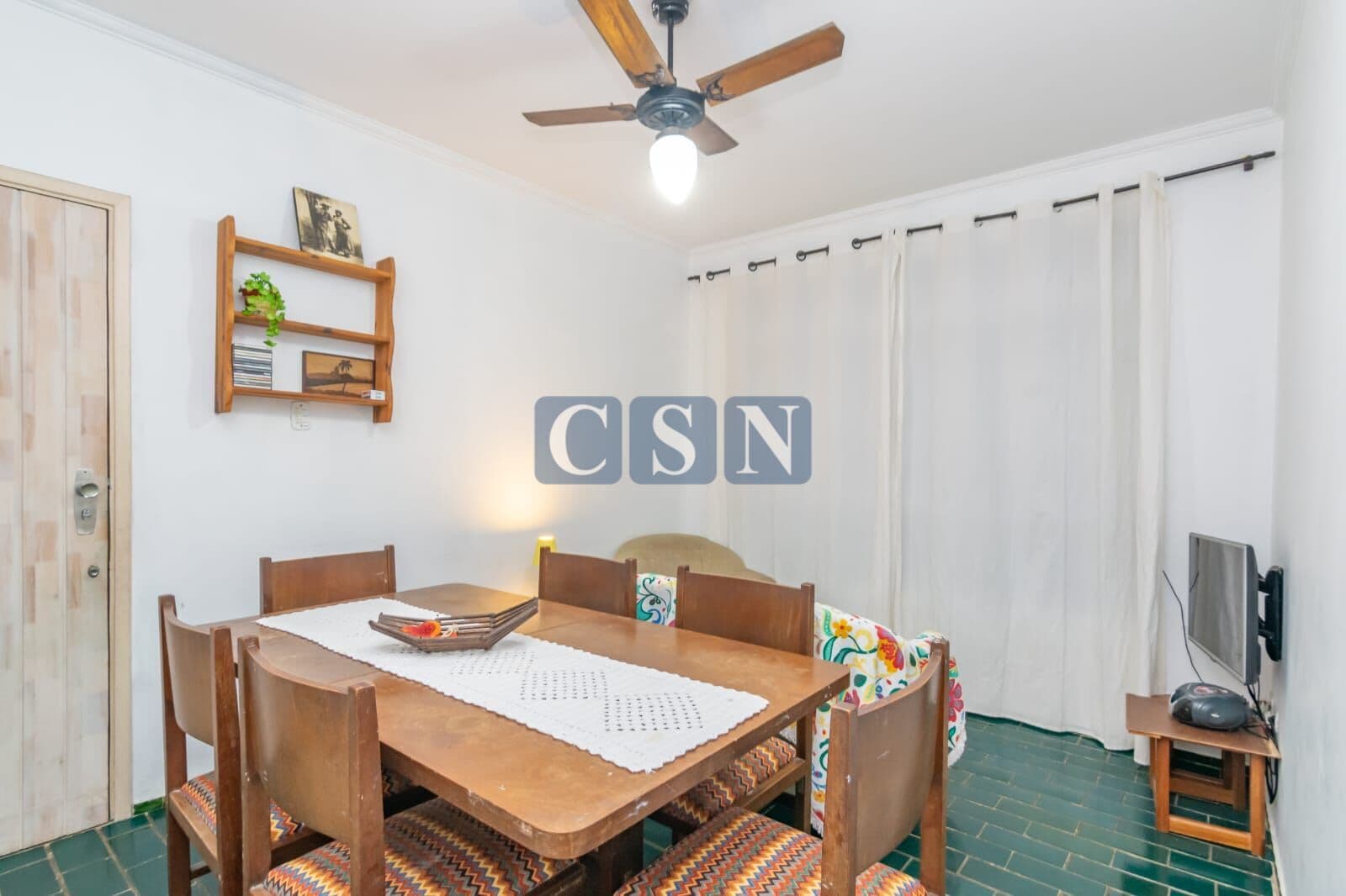 Apartamento Padrão na Enseada Guarujá