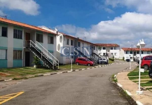 Casa em Cotia - Outeiro de Passárgada