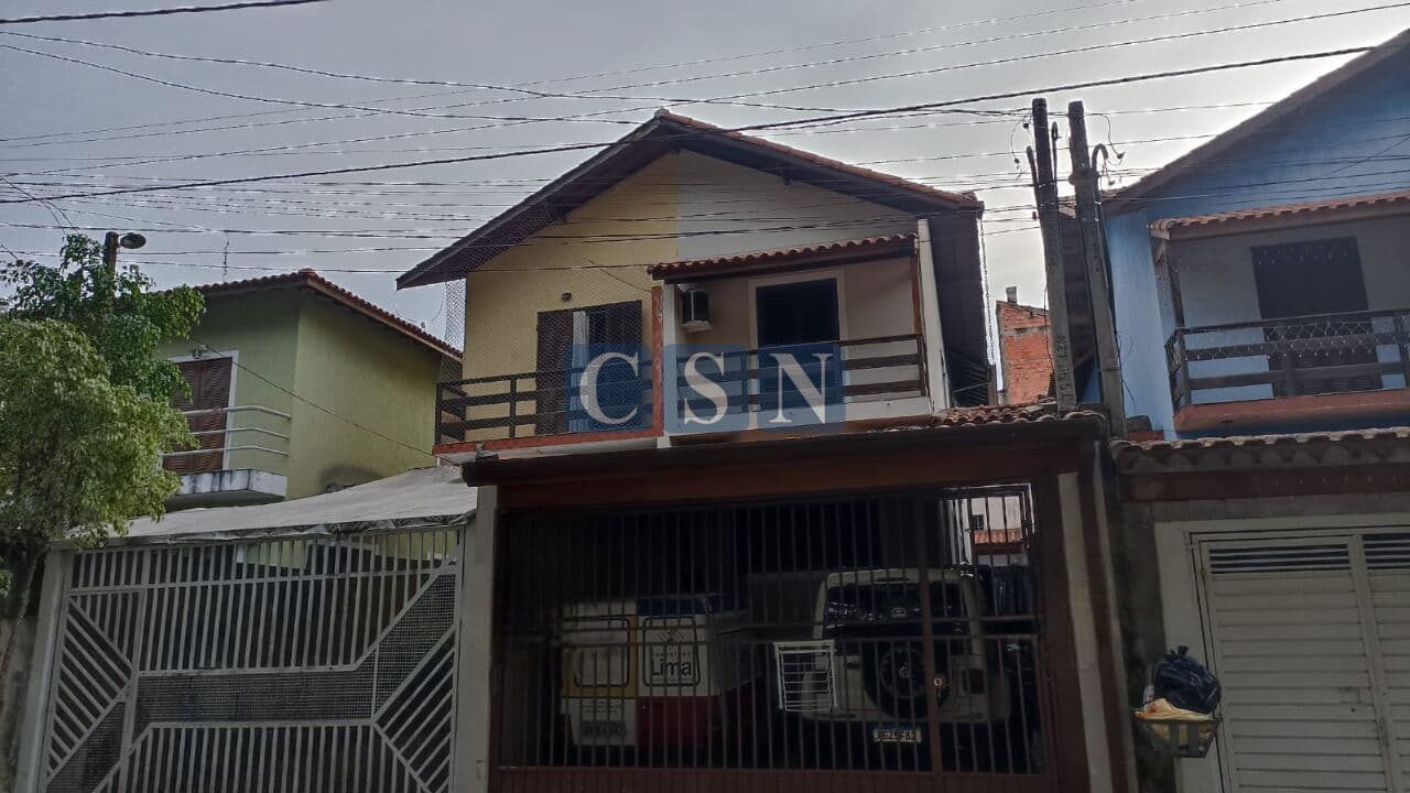 Sobrado em Cotia - Granja Viana
