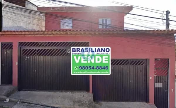 Casas no Capão Redondo - São Paulo - SP.
