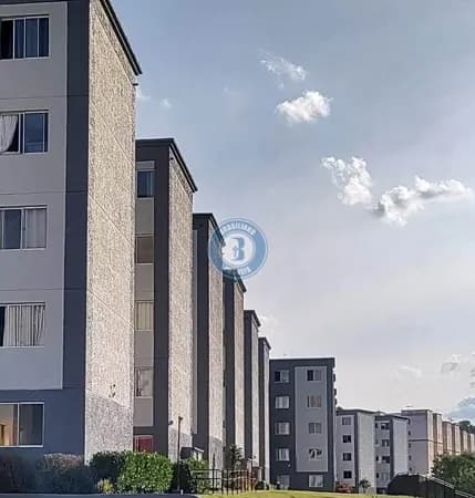 Apartamento em Petrópolis - Cotia - SP.