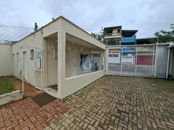 Casa Padrão no Parque Maria Helena - São Paulo - SP