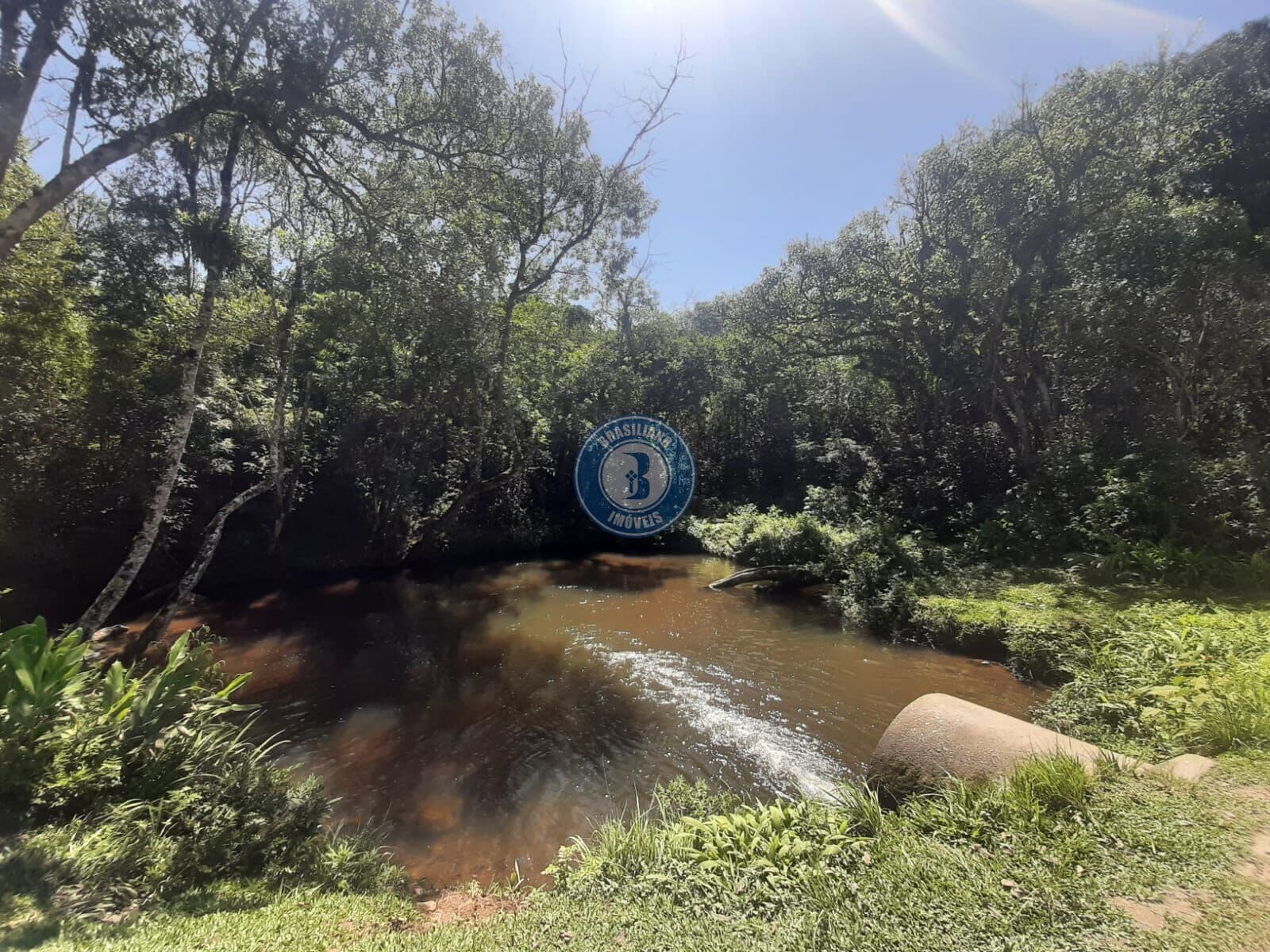 Sítio de 169.400 metros quadrados na Barragem São Paulo SP