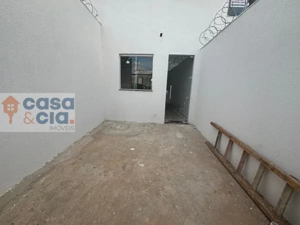 Sobrado em Ribeirão das Neves - Nova União