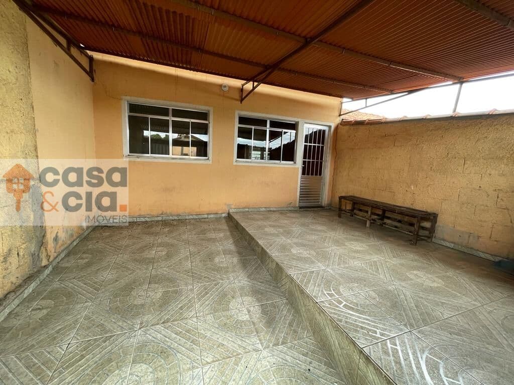 Casa em Esmeraldas - SANTA CECILIA