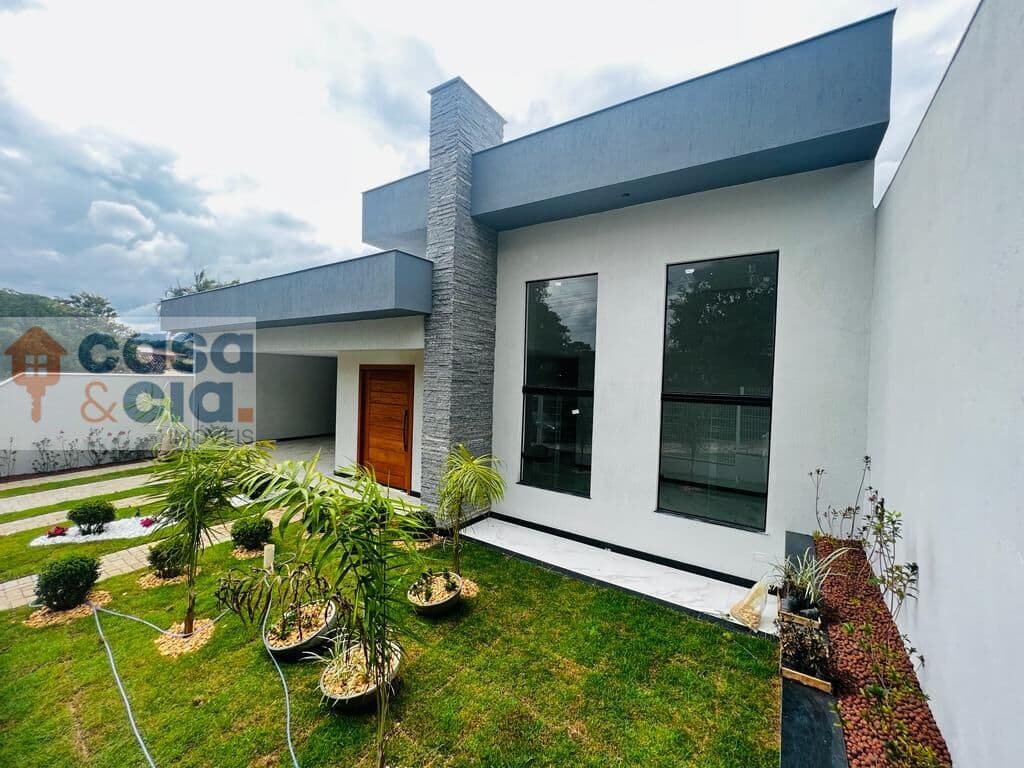 Casa em Esmeraldas - Bosque do Ipê - Clube dos 200