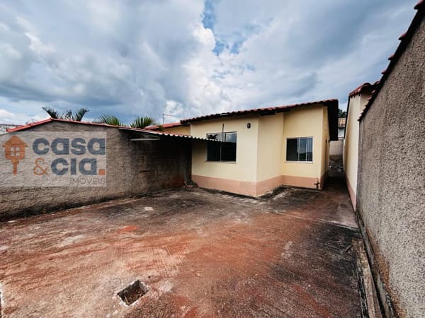 Casa em Esmeraldas - são pedro