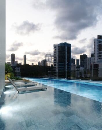 Apartamento de alto padrão localizado a menos de 700 metros da praia de Tambaú