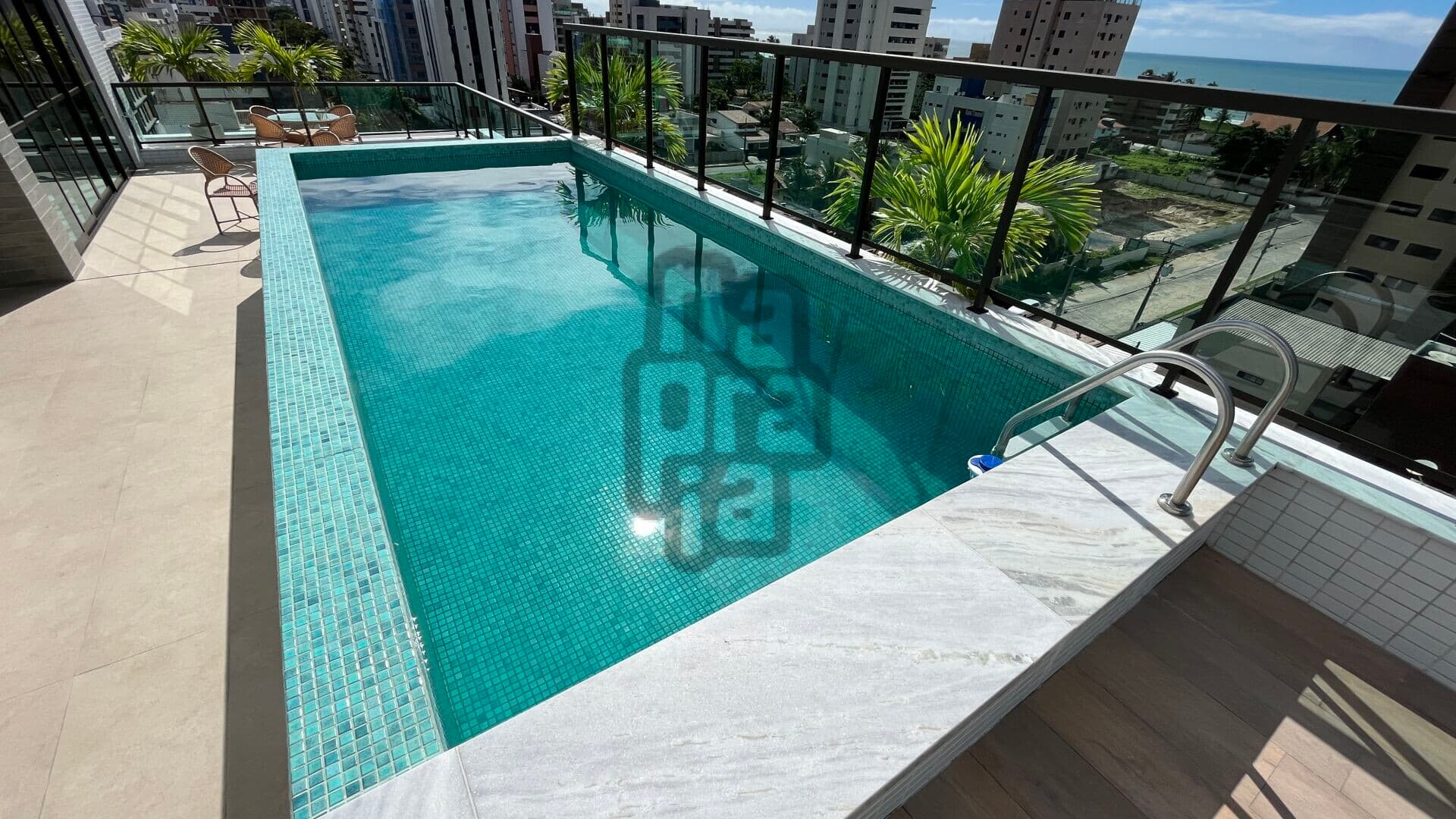 Apartamento a menos de 250 metros do mar