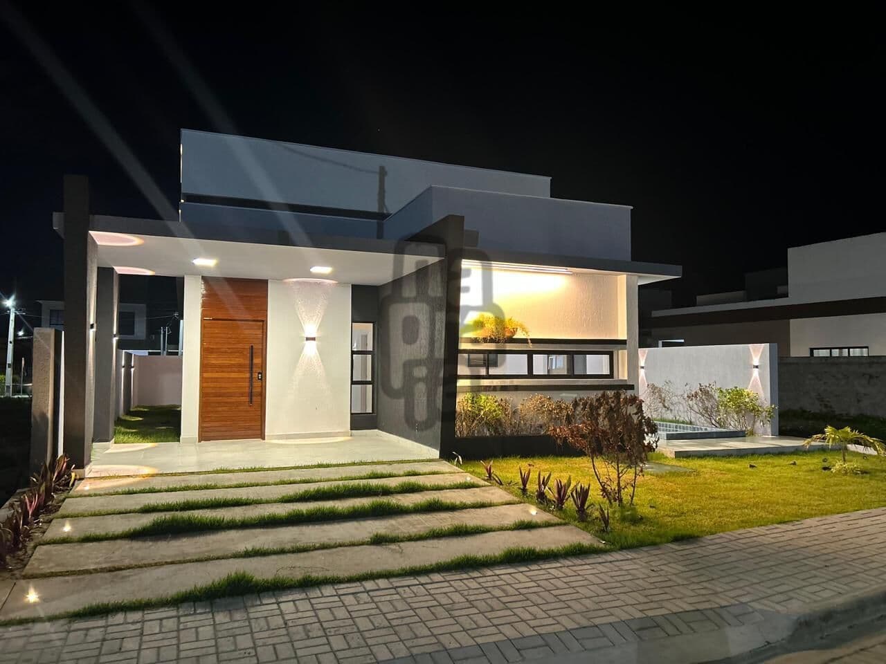 Casa em condomínio fechado
