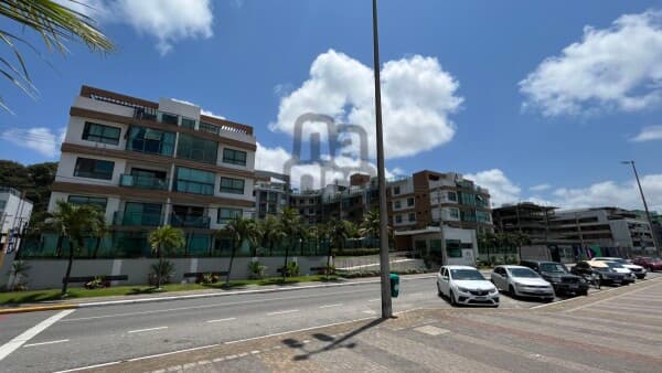 Cobertura duplex à beira- mar