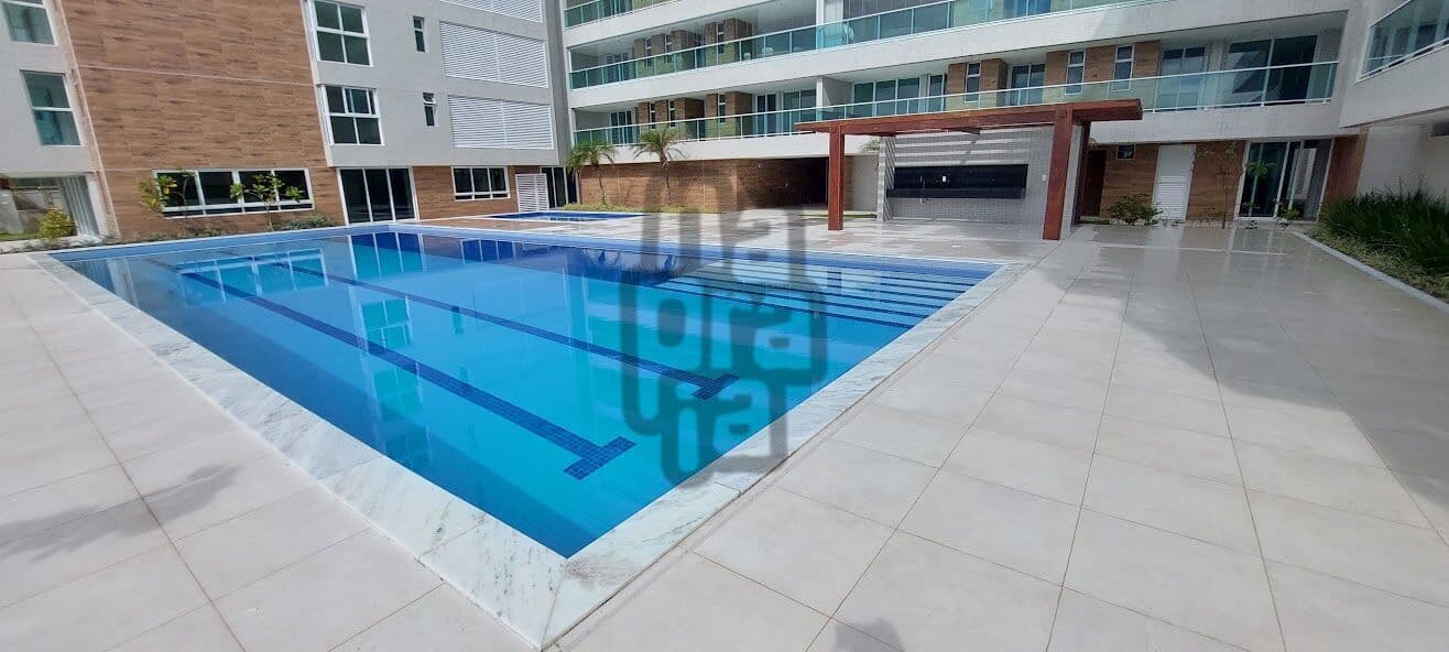 Apartamento de alto padrão à beira- mar