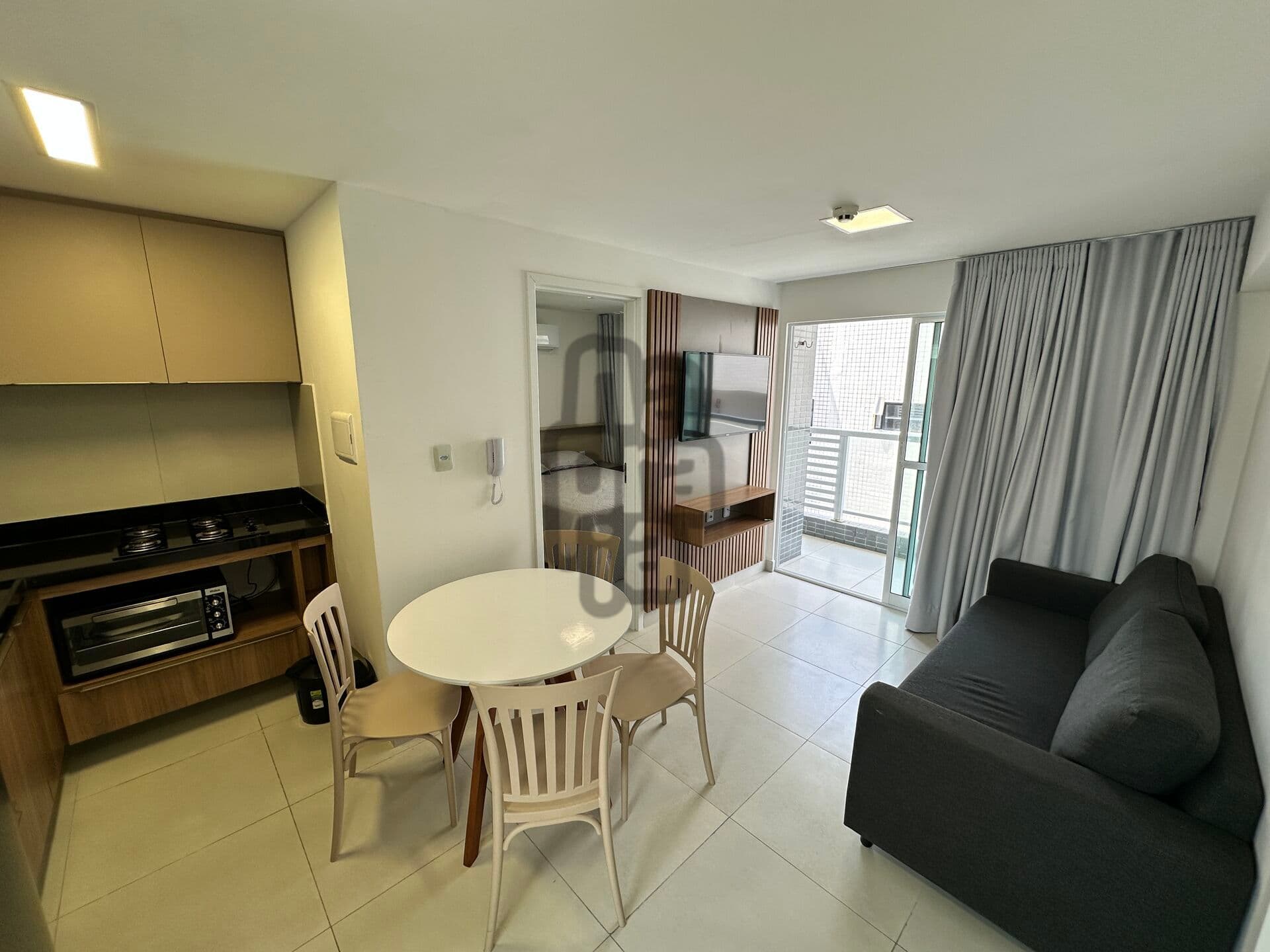 Apartamento mobiliado pronto para morar e uma vaga de garagem fixa