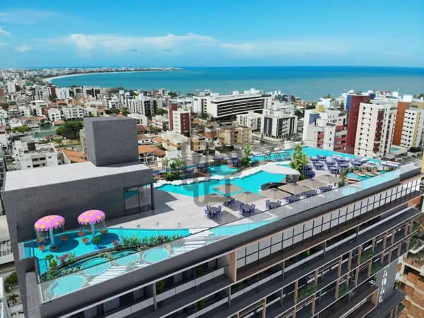 Flat localizado a pouco mais de 500 metros da praia do Bessa
