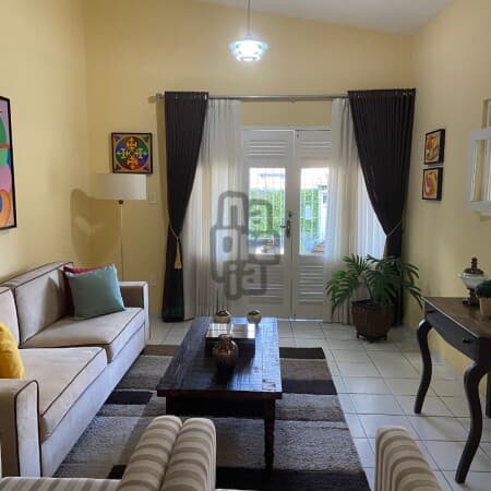 Casa com 05 quartos em Tambauzinho