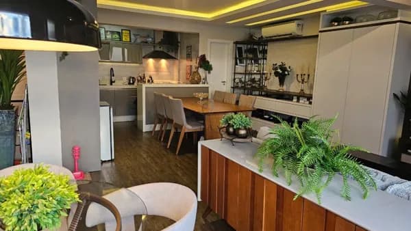Apartamento cobertura duplex no bairro São João em Itajaí