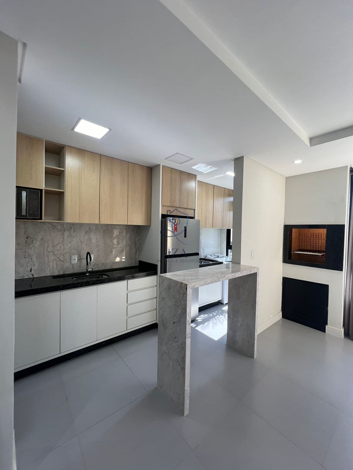 Apartamento de 2 suítes mobiliado o bairro São Judas