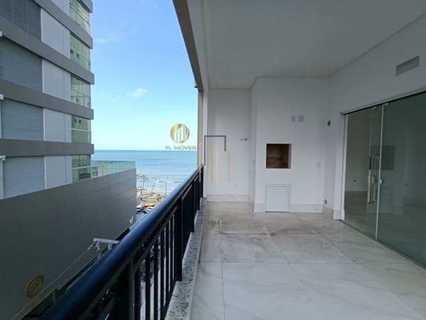 Apartamento Alto Padrão para Venda em Meia Praia Itapema-SC