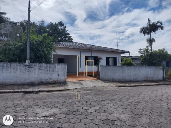 Casa Alvenaria para Venda em Santa Terezinha Gaspar-SC
