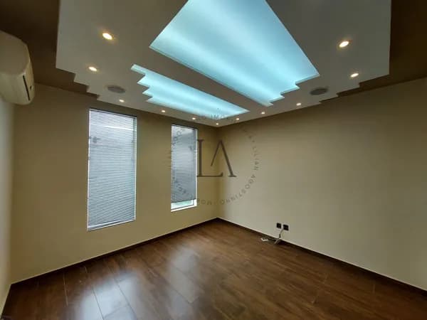 Casa a venda no bairro Vila Paraíba em Guaratinguetá/SP