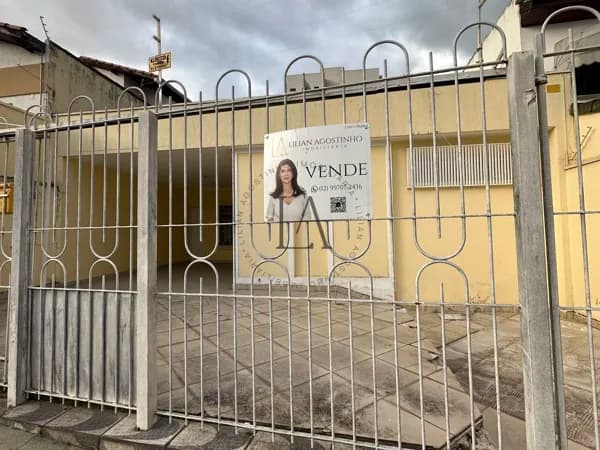 Casa Alvenaria em Vila Paraíba, Guaratinguetá/SP