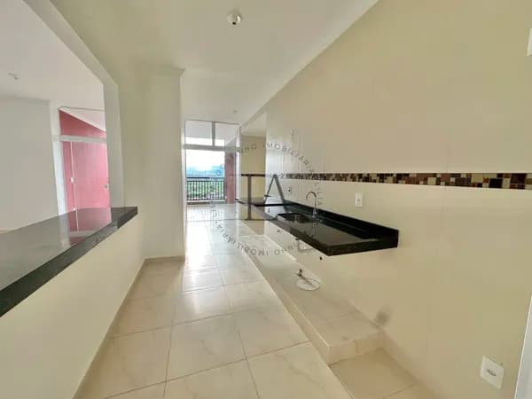 Apartamento com 3 domitórios em Guaratinguetá/S|P