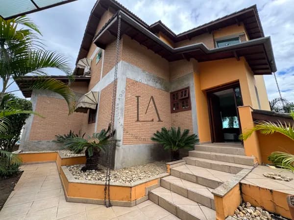 Casa em Guaratinguetá - Portal das Colinas