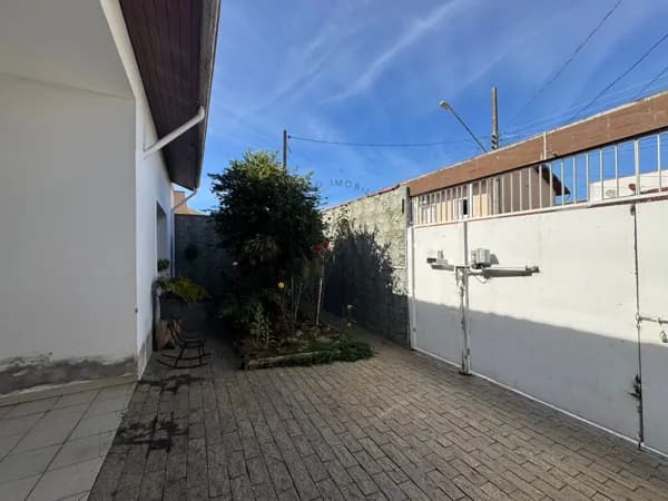Casa em Parque das Arvores, Guaratinguetá/SP
