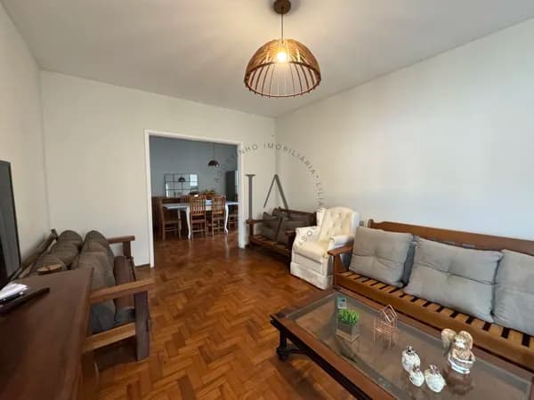 Casa em Guaratinguetá - Vila Paraíba
