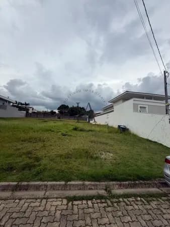 Terreno em Condomínio 635 m2