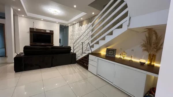 Casa em Vila Mariana, Aparecida/SP