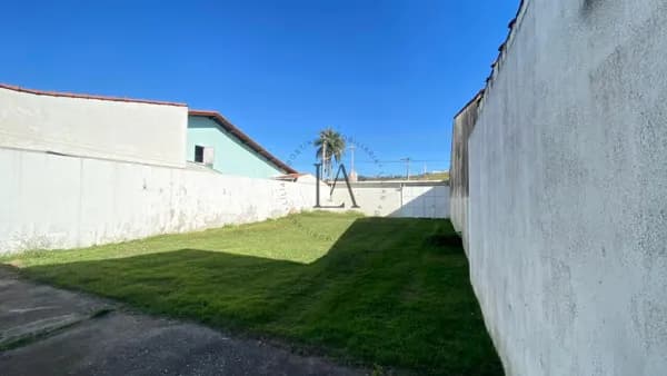 Terreno à Venda no bairro Beira Rio em Guaratinguetá-SP
