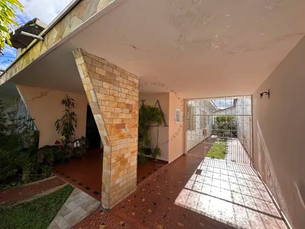 Casa Térrea em Vila Paraíba, Guaratinguetá/SP