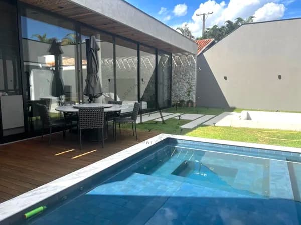 Casa Alto Padrão em Internacional Park, Guaratinguetá/SP