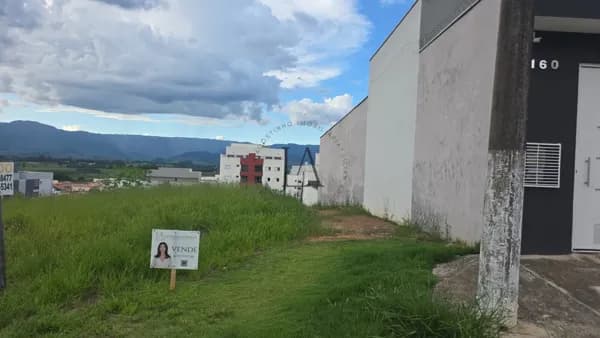 Lote/Terreno em Guaratinguetá - Residencial Village Santana