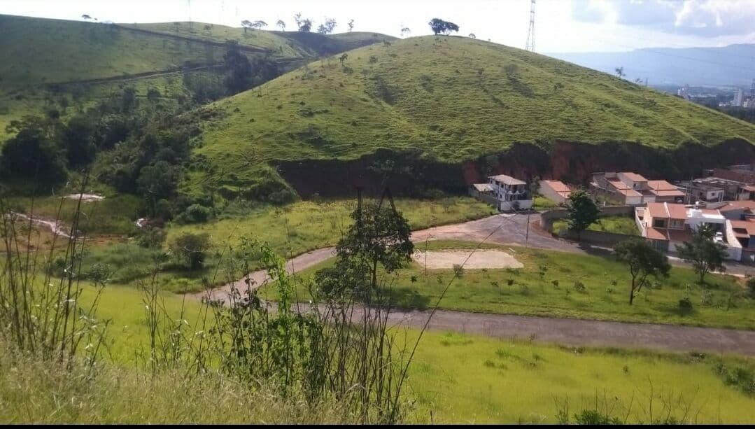 Terreno a venda em Guaratinguetá no Santa Barbara