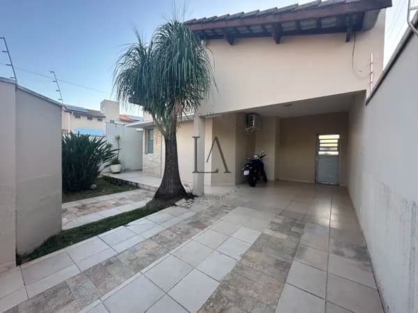 Casa em Guaratinguetá - Jardim Rony