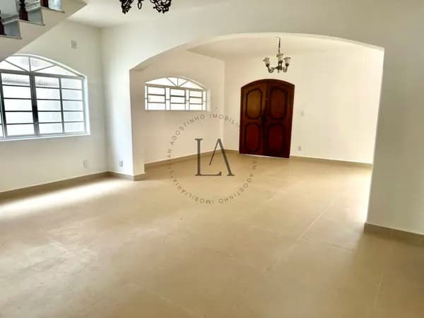 Casa em Guaratinguetá - Residencial Alberto Byington