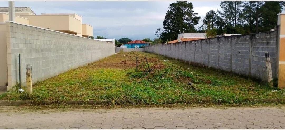 Terreno no bairro Santa de Edwirgens - Guaratinguetá
