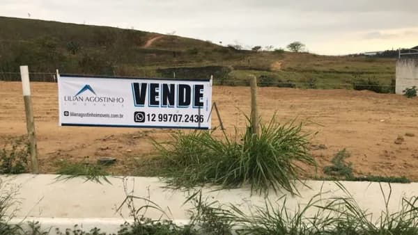 Terreno no Portal das Colinas em Guaratinguetá/SP
