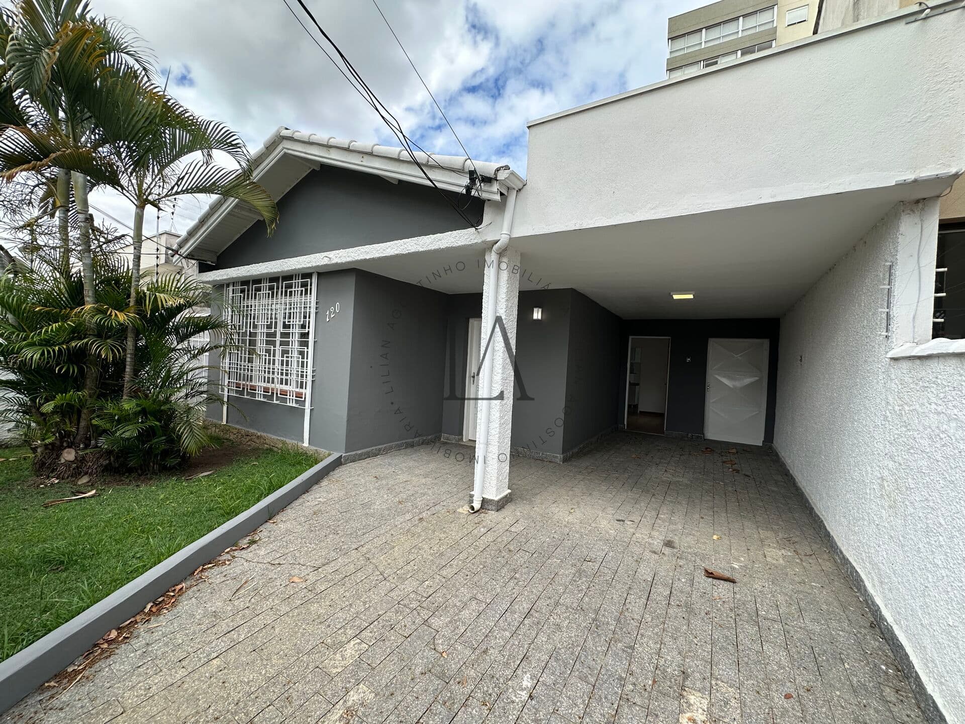 Casa térrea à venda com 3 dormitórios em Vila Paraíba, Guaratinguetá/SP