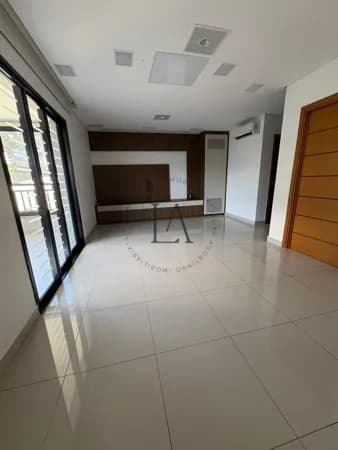 Apartamento Alto Padrão no Edifício Pablo Picasso, Guaratinguetá/SP
