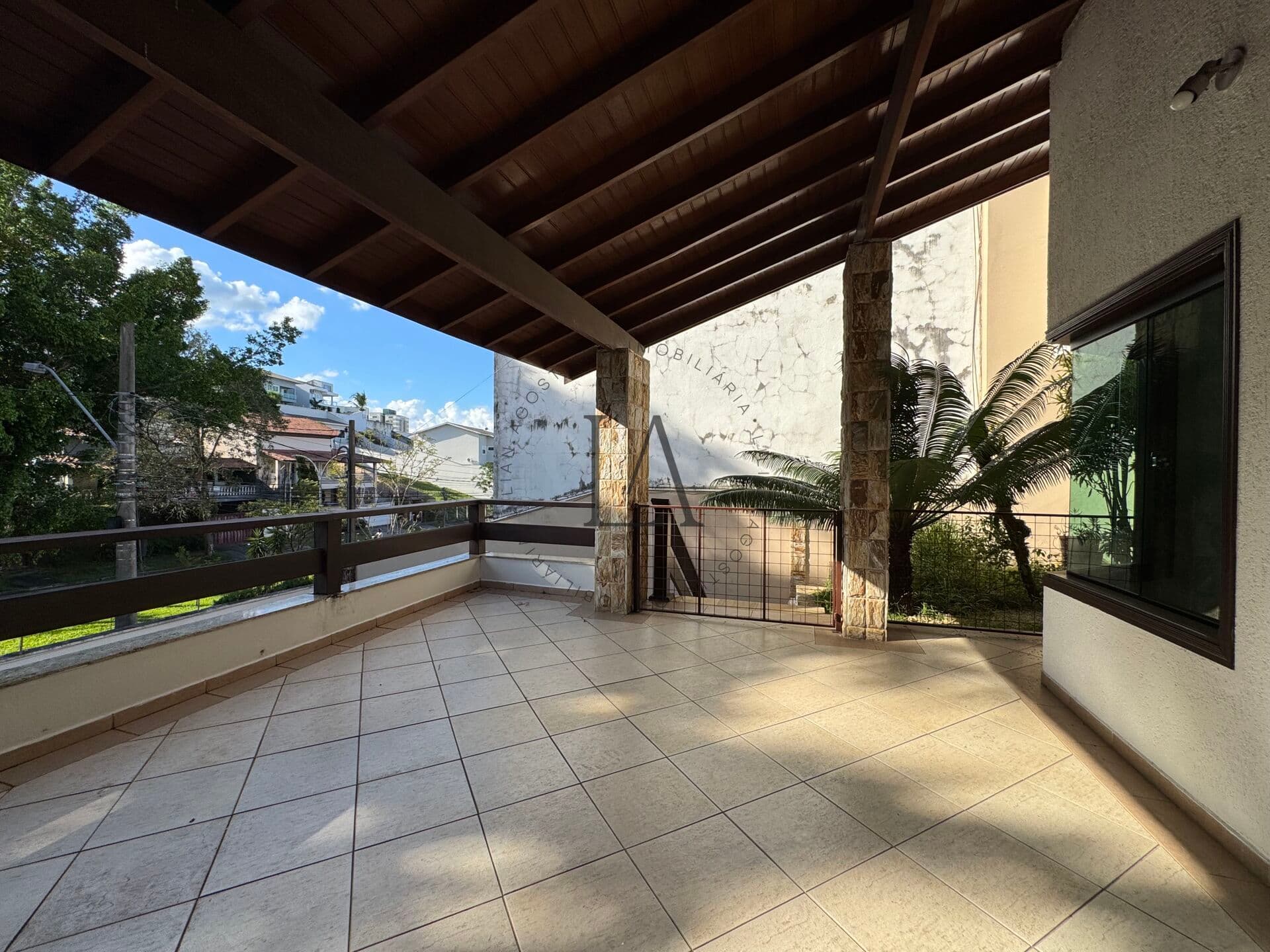 Sobrado em Guaratinguetá - Portal das Colinas