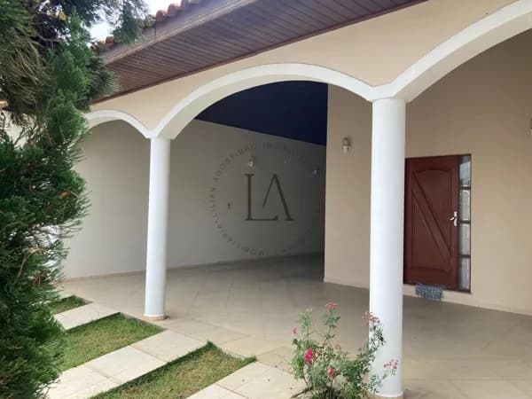 Casa No Mirante em Guaratinguetá com 3 suítes