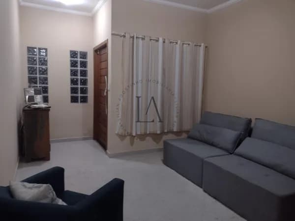 Casa Sobrado no bairro Parque Residencial Beira Rio em Guaratinguetá SP