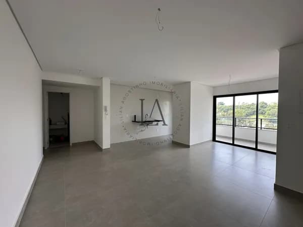 Apartamento à venda com 3 suítes em Guaratinguetá/SP