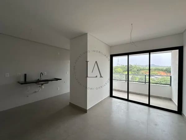 Apartamento à venda com 3 suítes em Guaratinguetá/SP